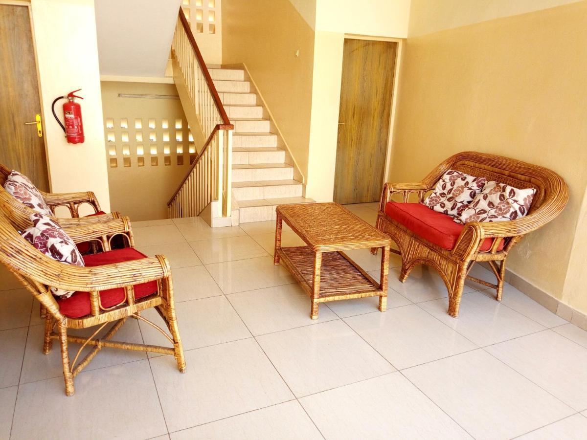 King'S Conference Centre Hotel Bujumbura Buitenkant foto