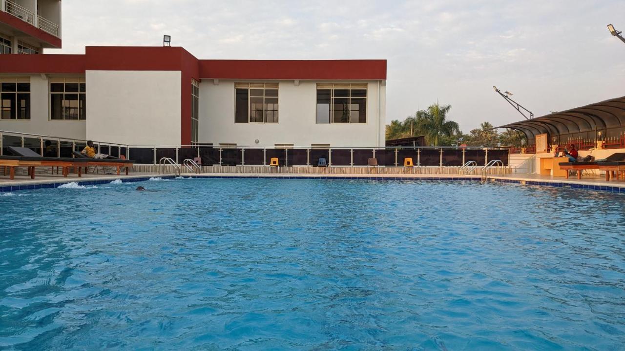 King'S Conference Centre Hotel Bujumbura Buitenkant foto