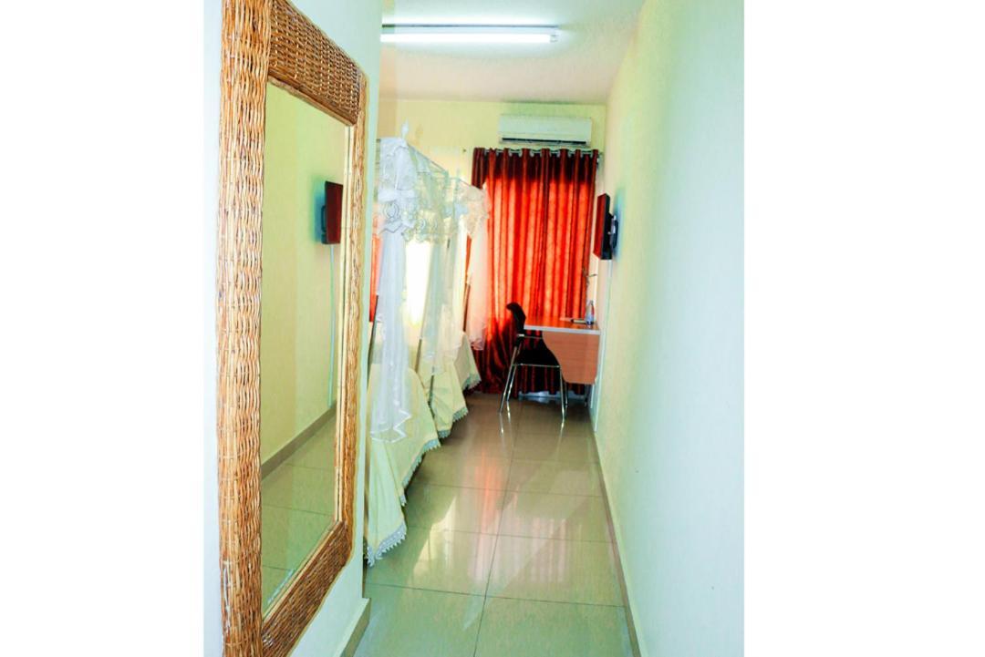 King'S Conference Centre Hotel Bujumbura Buitenkant foto