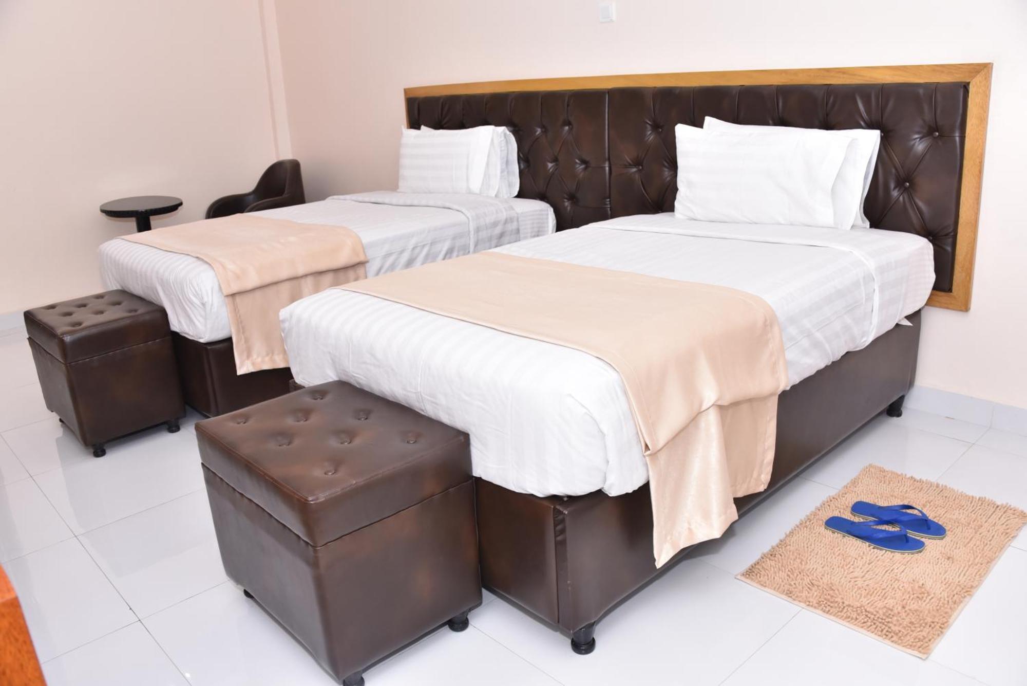 King'S Conference Centre Hotel Bujumbura Buitenkant foto
