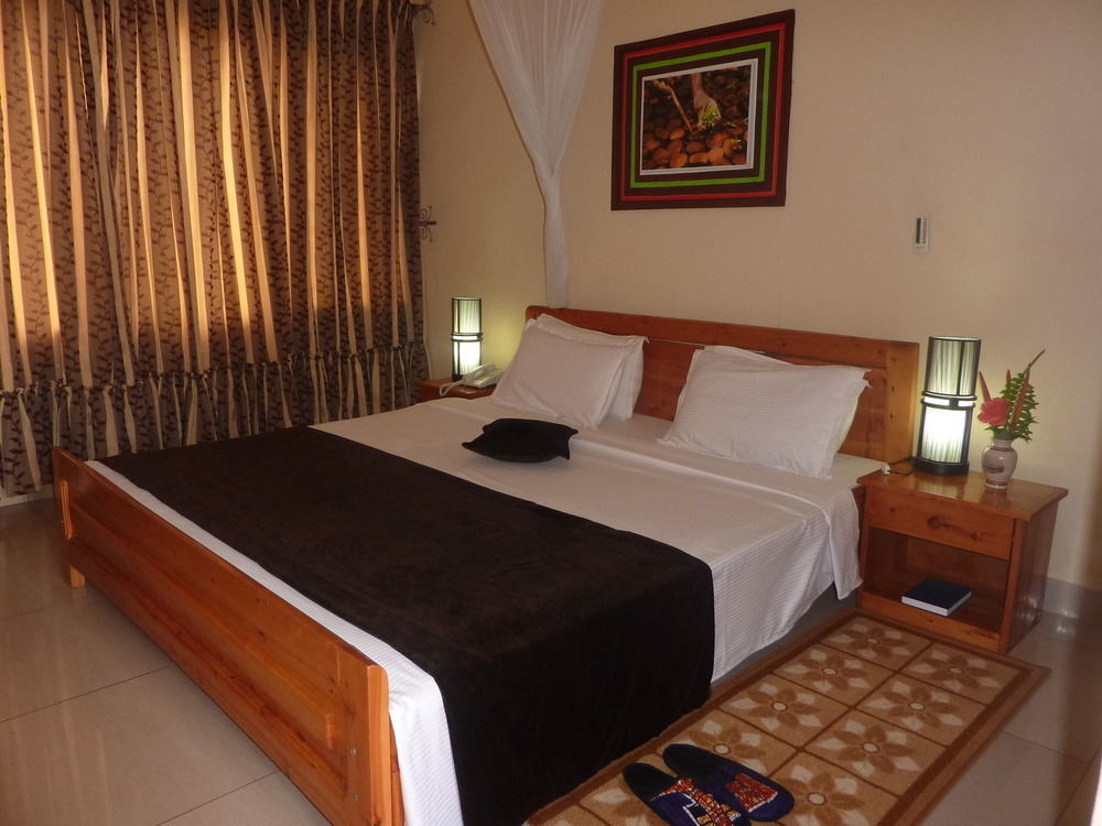 King'S Conference Centre Hotel Bujumbura Buitenkant foto