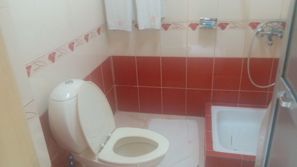 King'S Conference Centre Hotel Bujumbura Buitenkant foto
